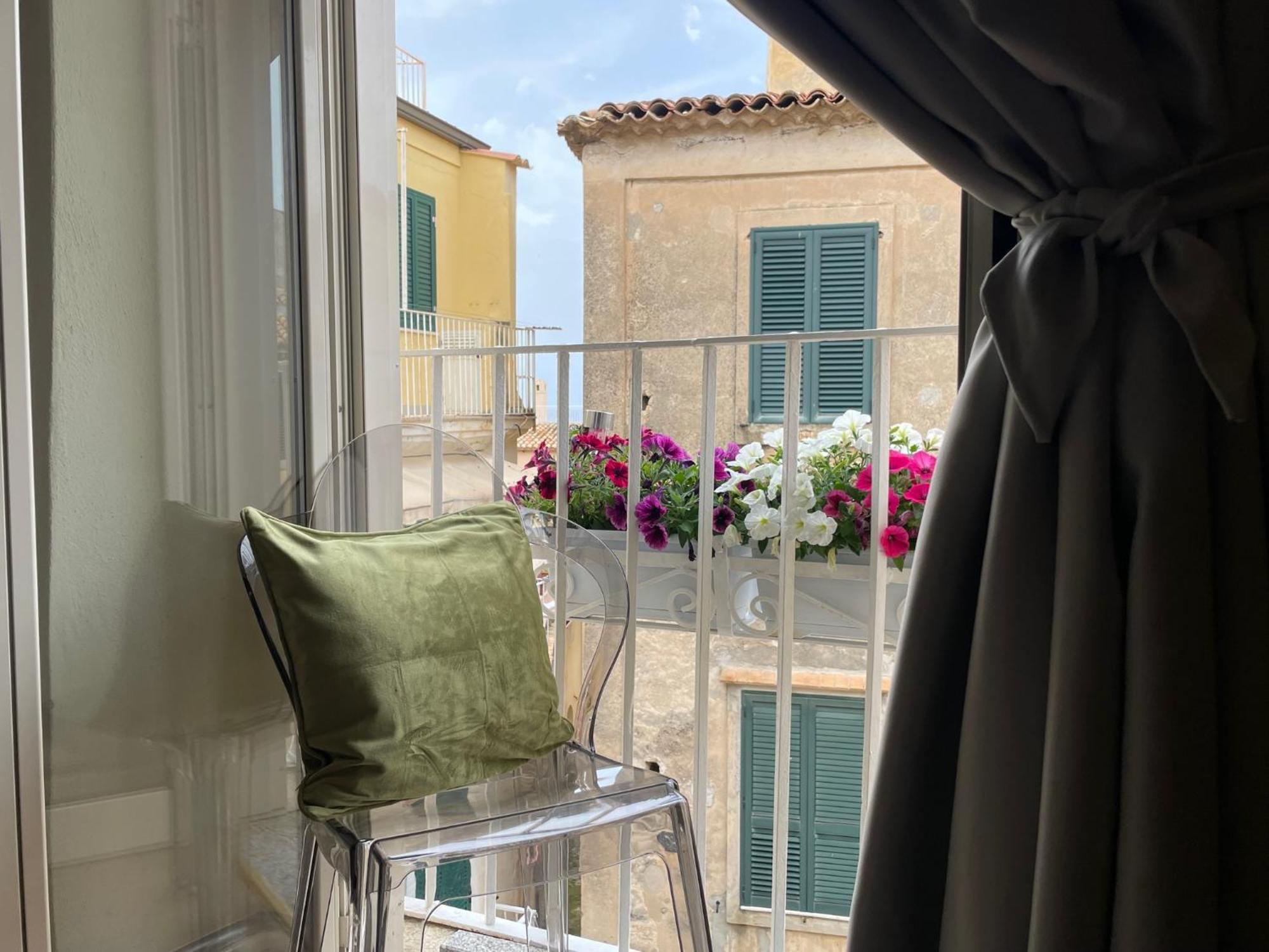 Hotel Residenza Donna Peppina à Tropea Extérieur photo