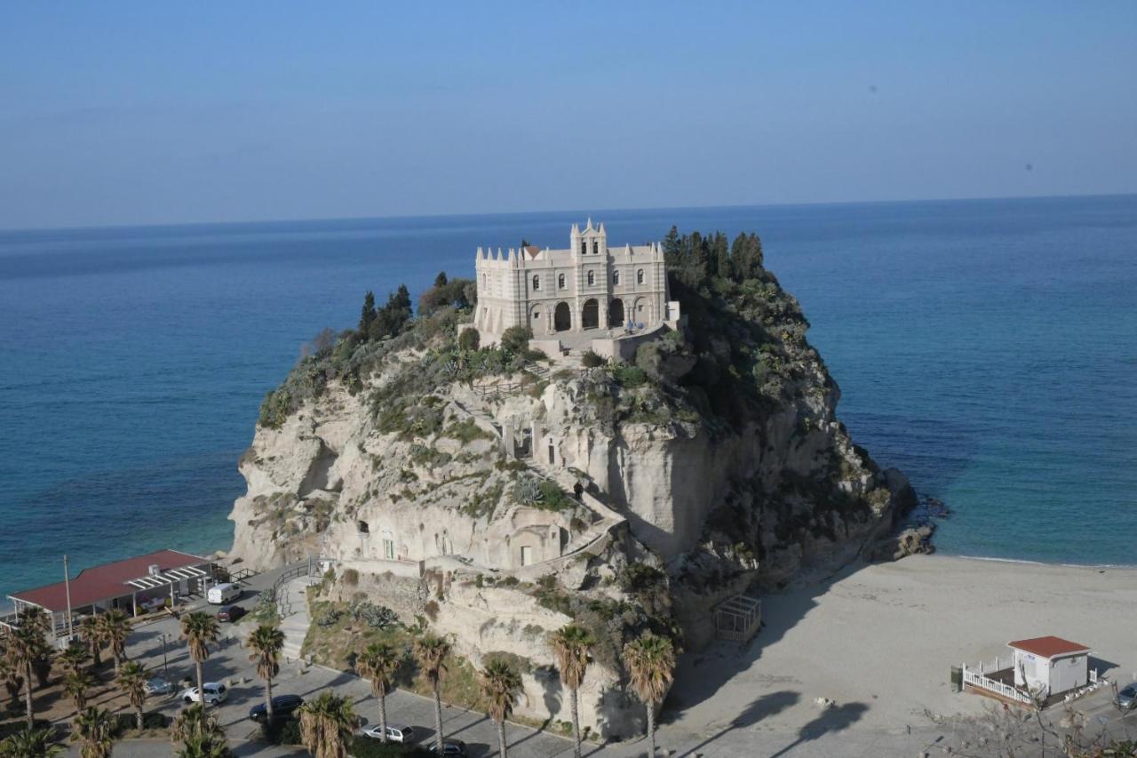 Hotel Residenza Donna Peppina à Tropea Extérieur photo